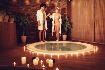 couple-at-the-spa-centre-2024-10-22-15-26-50-utc (1).jpg